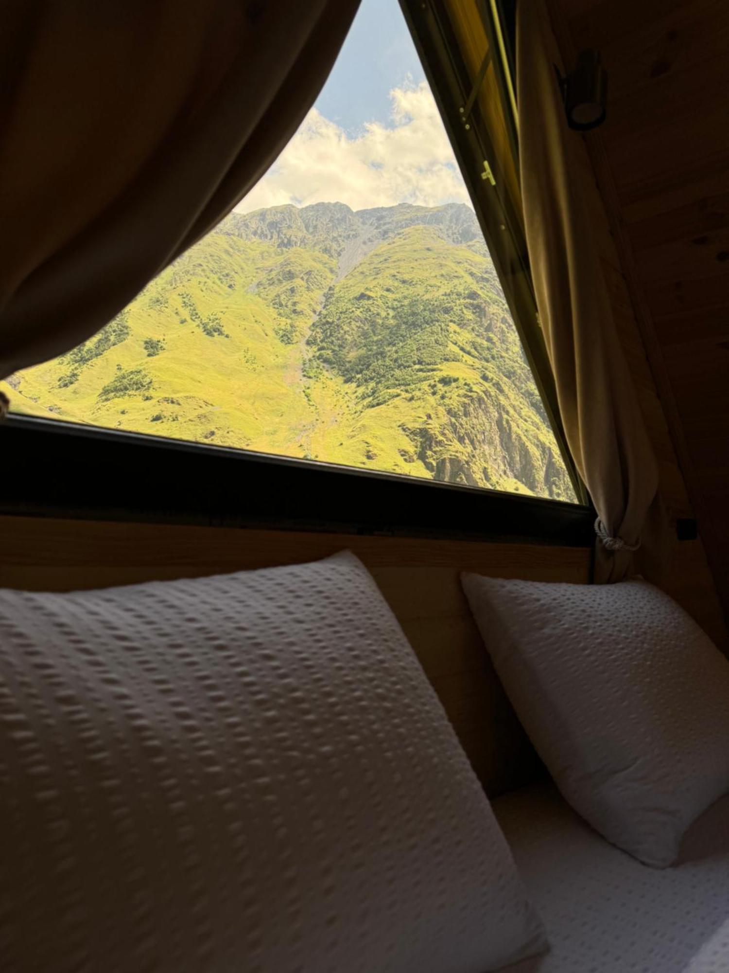 Outdoor Cottages Kazbegi Экстерьер фото